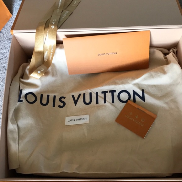 Was a gift. was not the one I hoped for. - Picture 7 of 8